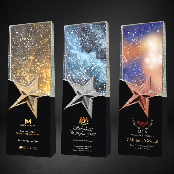 Crystal Awards with Logo Engraving – Ideal for Milestone Gifts