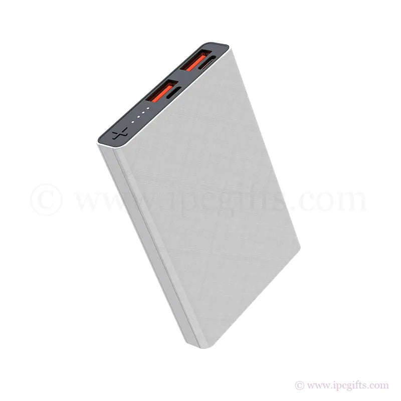 Compact Travel Power Bank – Ideal for Commuters
