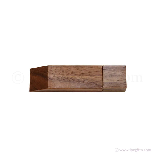 Personalized Wooden USB Stick – Ideal for Events & Eco Branding