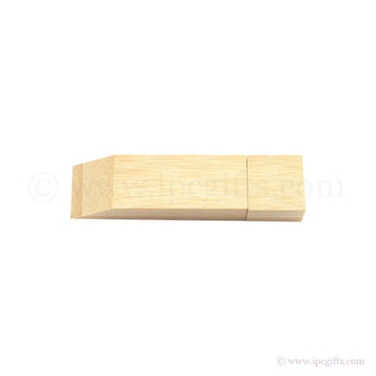 Personalized Wooden USB Stick – Ideal for Events & Eco Branding